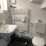 H&h Im Herzen Von Zentral In Der Langen Reihe Апартаменты