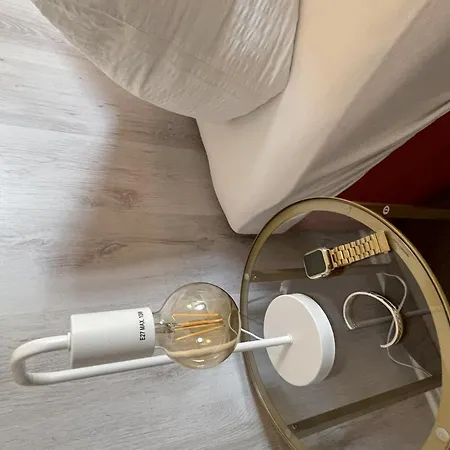 H&h Im Herzen Von Zentral In Der Langen Reihe *