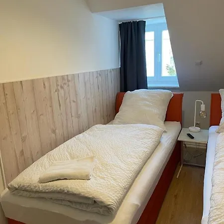 Lejlighed H&h Im Herzen Von Zentral In Der Langen Reihe *