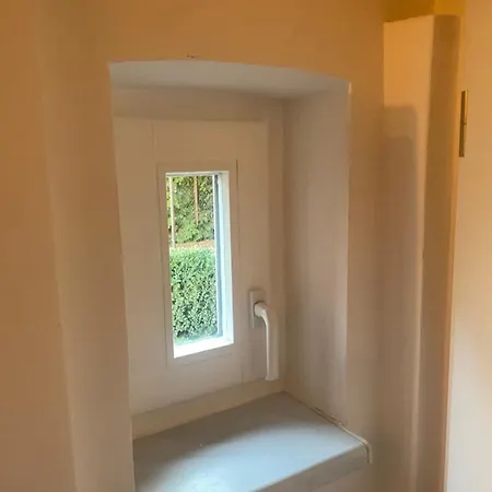 H&h Im Herzen Von Zentral In Der Langen Reihe *