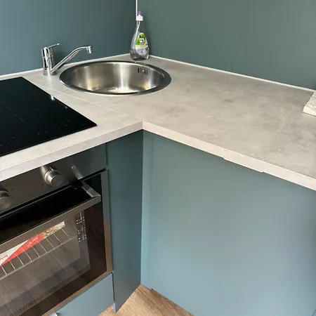 H&h Im Herzen Von Zentral In Der Langen Reihe *