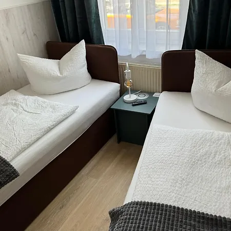 Διαμέρισμα H&h Im Herzen Von Zentral In Der Langen Reihe Γκράιφσβαλντ